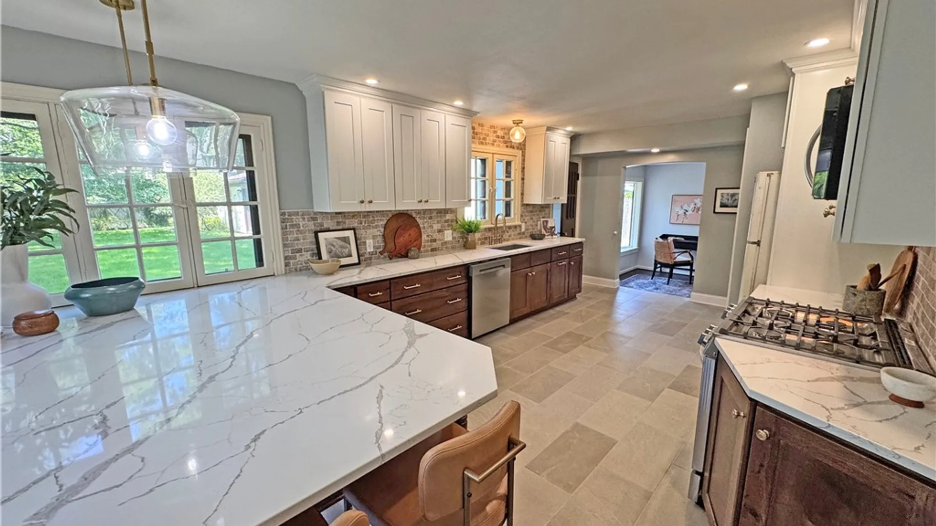Property at 361 Hollywood Avenue, Brighton, NY 14618 15
