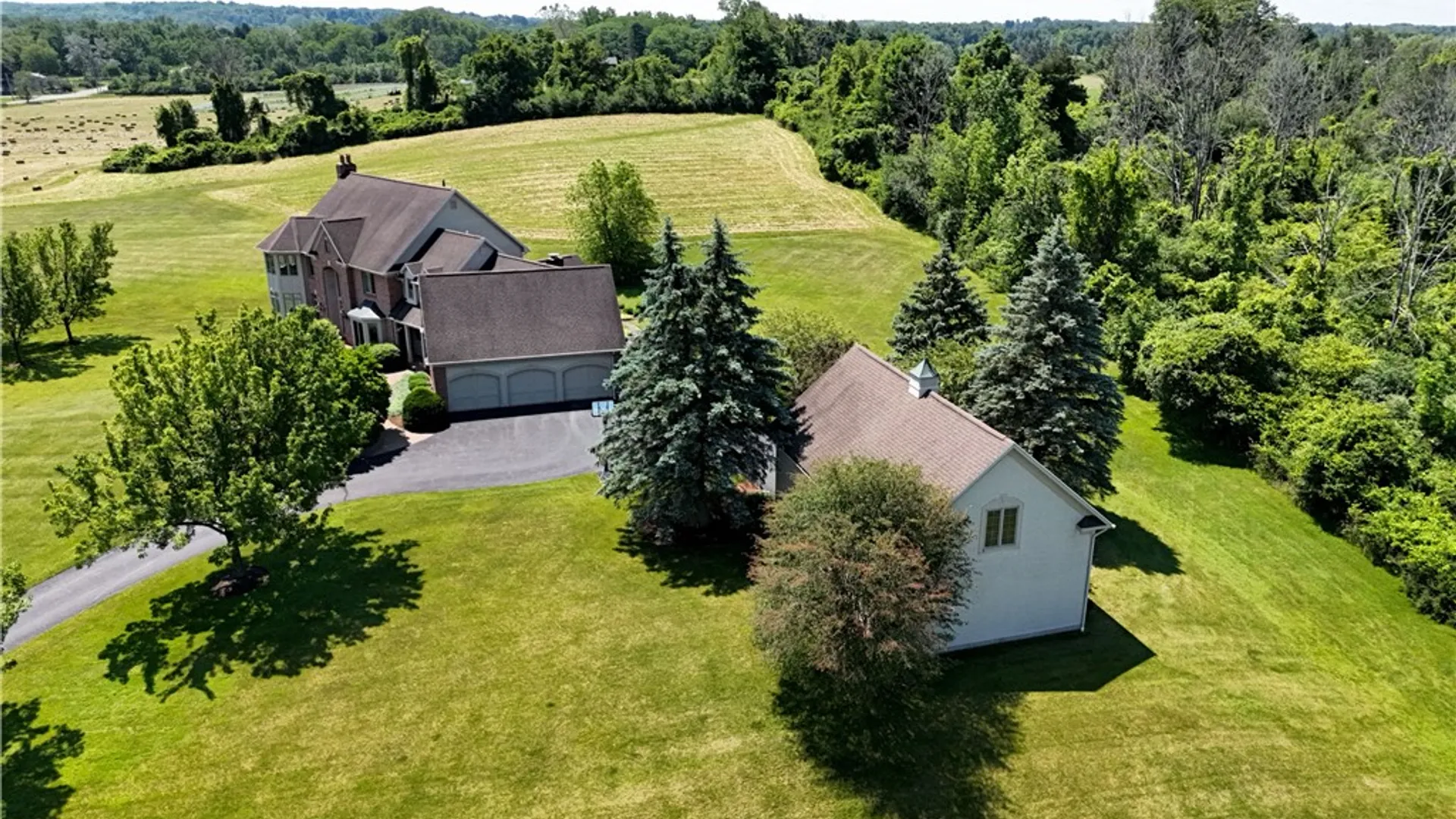 Property at 82 Lanning Road, Mendon, NY 14472 44
