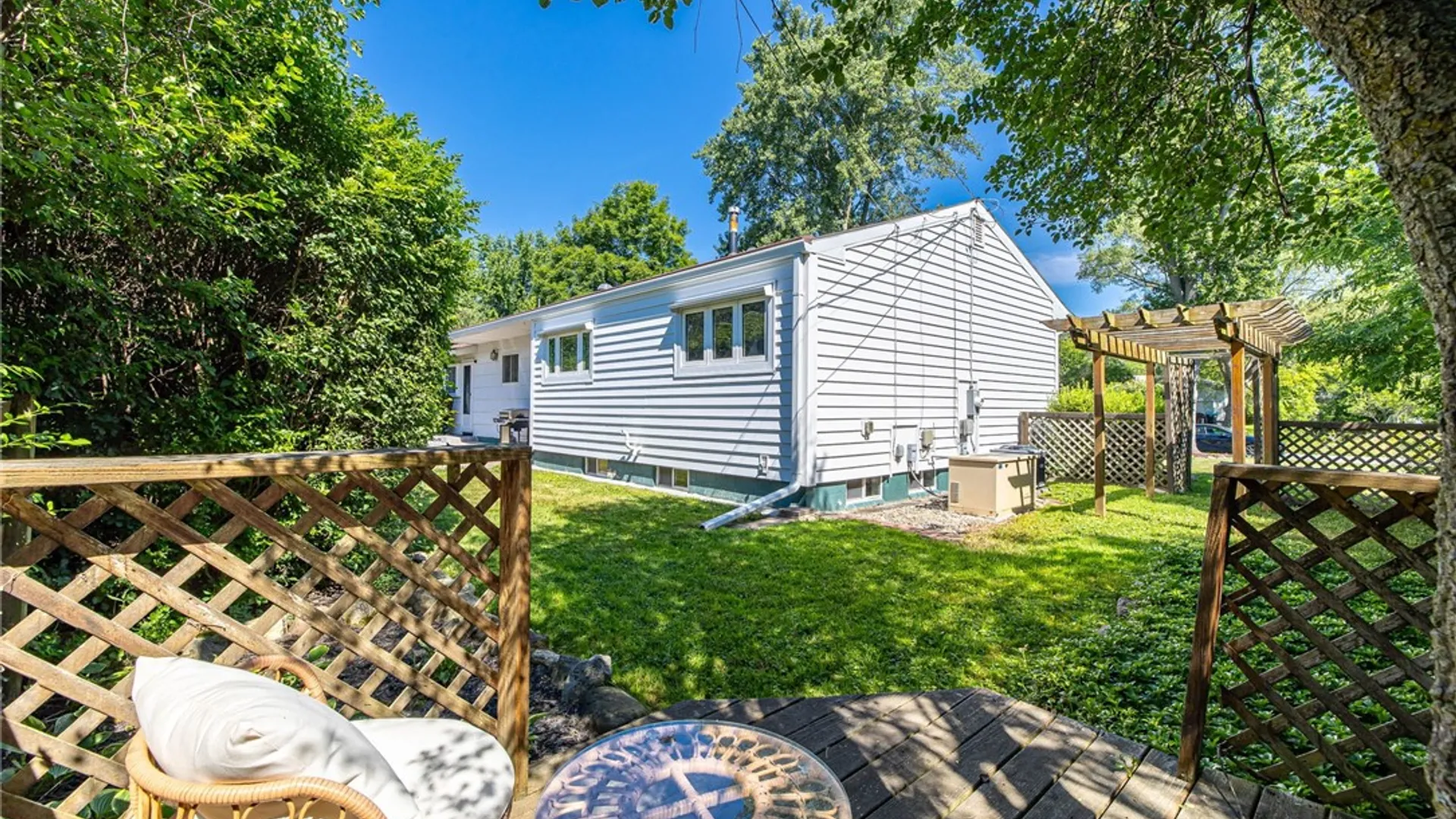 Property at 188 Viscount Drive, Henrietta, NY 14623 24