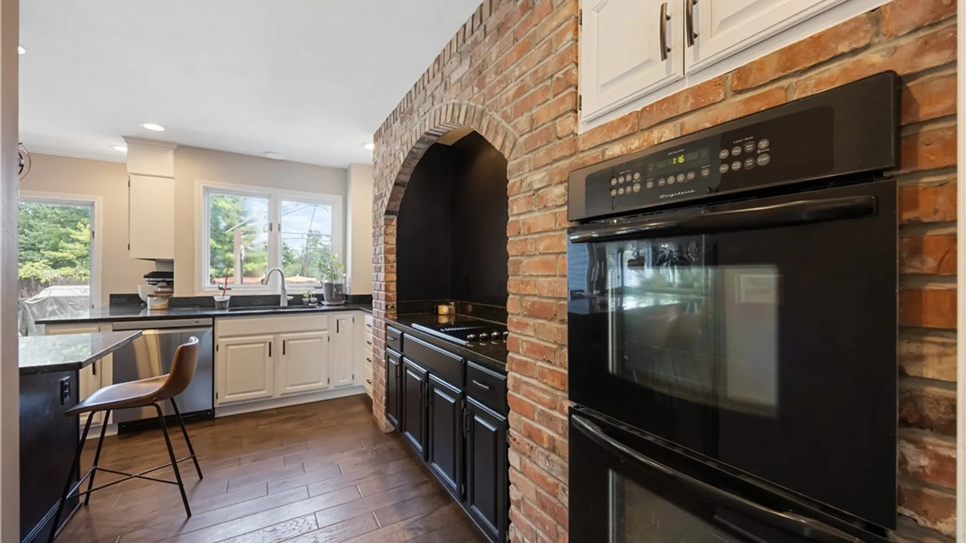 Property at 7711 Foxtail Pines, Clay, NY 13090 15