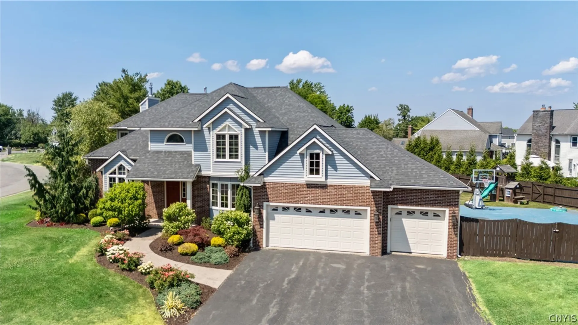 Property at 7711 Foxtail Pines, Clay, NY 13090 5