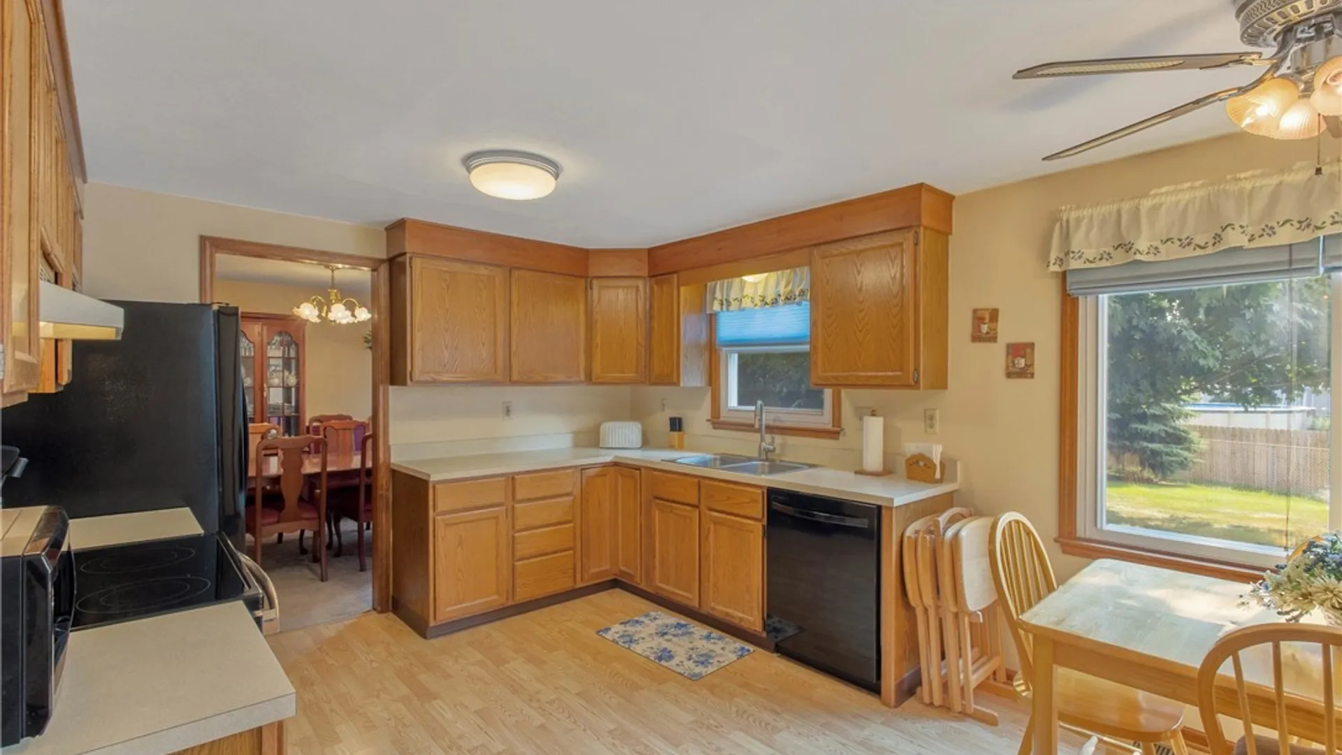 Property at 4134 Metauro Drive, Clay, NY 13090 5