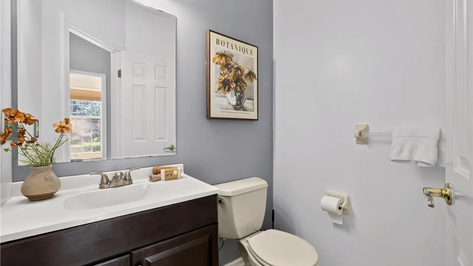 Property at 42 Cardogan Square, Penfield, NY 14625 19