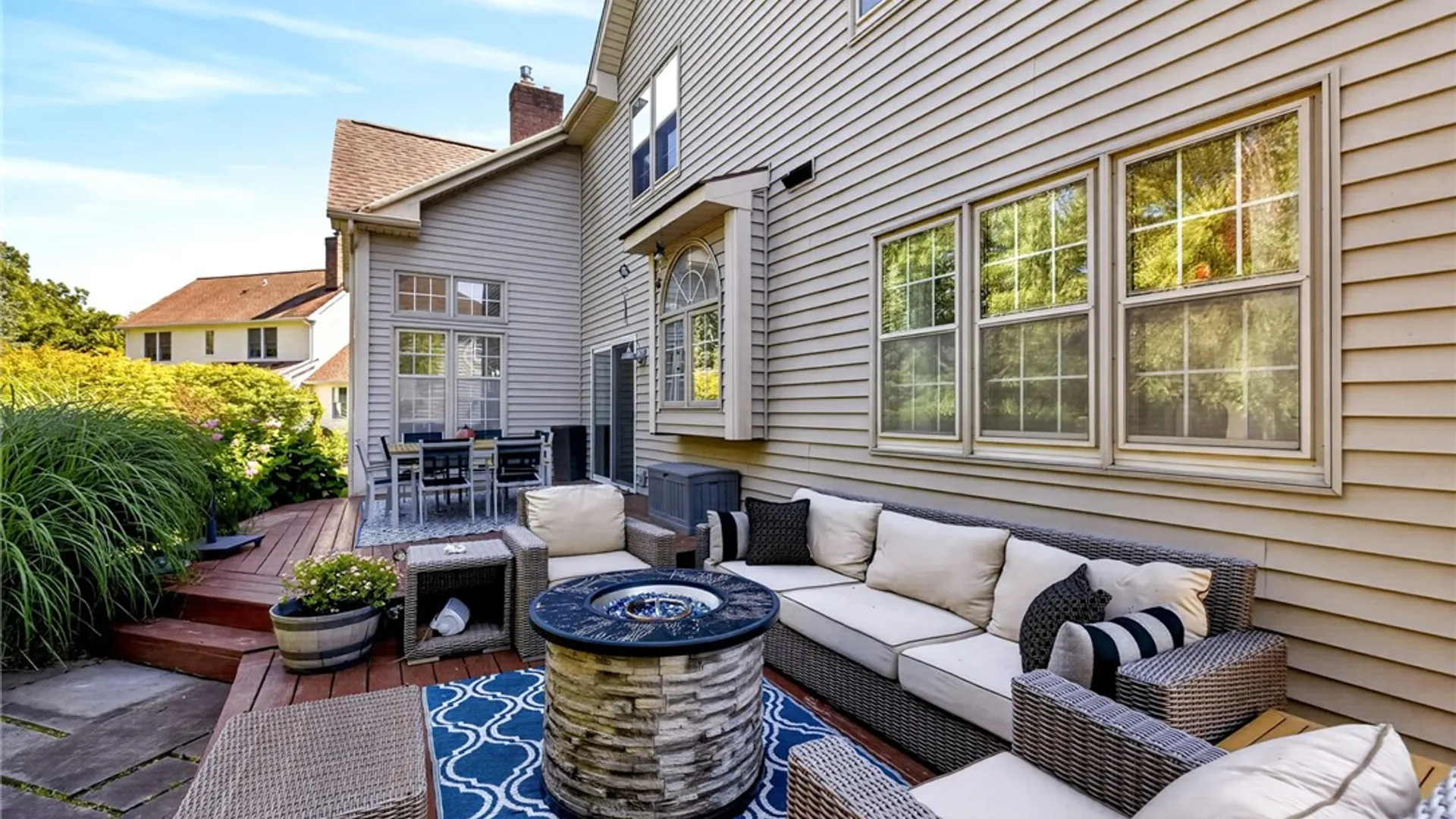 Property at 42 Cardogan Square, Penfield, NY 14625 30