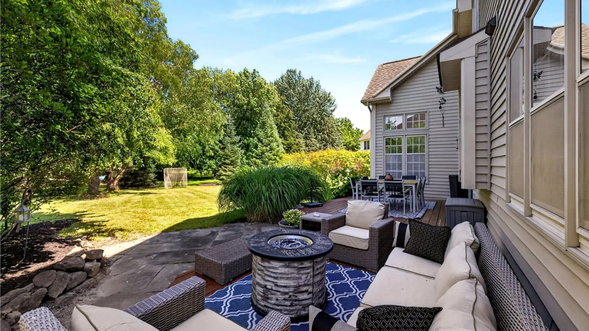 Property at 42 Cardogan Square, Penfield, NY 14625 32