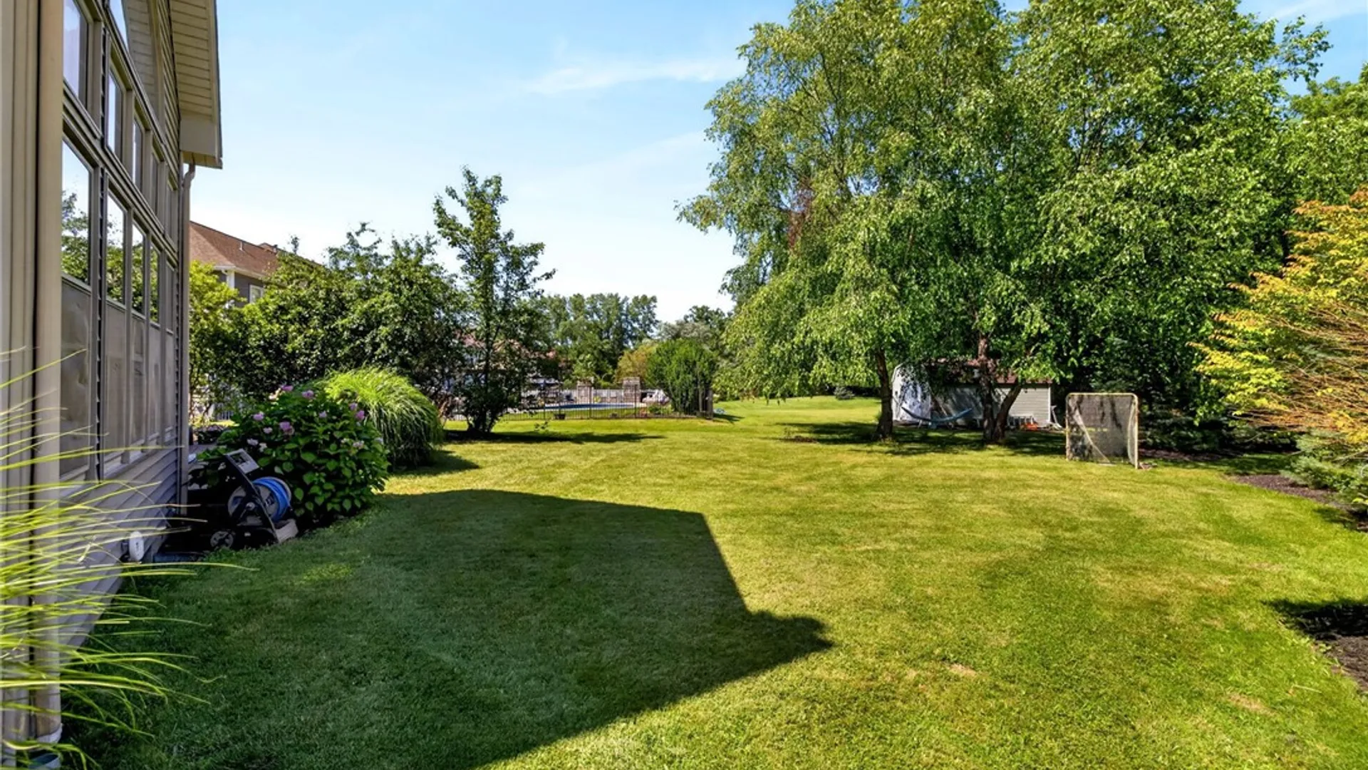 Property at 42 Cardogan Square, Penfield, NY 14625 33