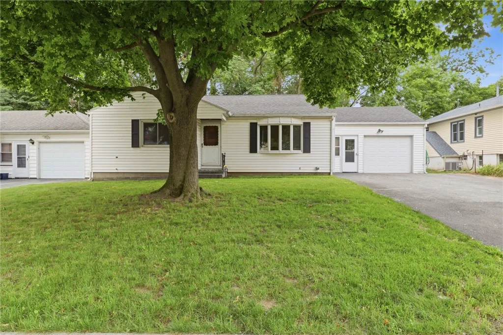 Property at 314 Roosevelt Road, East Rochester, NY 14445