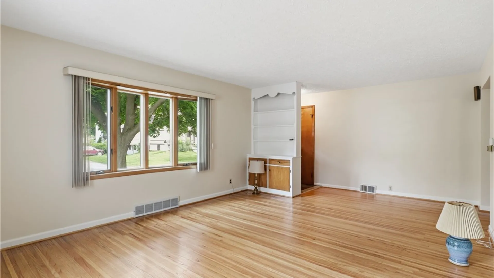 Property at 314 Roosevelt Road, East Rochester, NY 14445 5