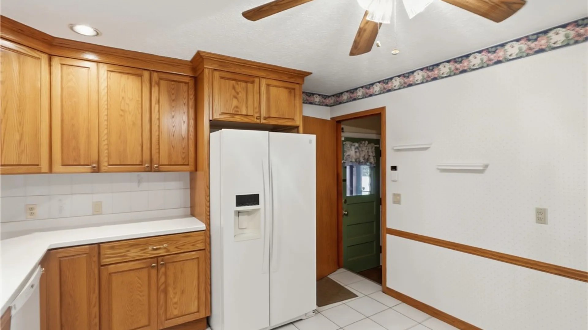 Property at 314 Roosevelt Road, East Rochester, NY 14445 9