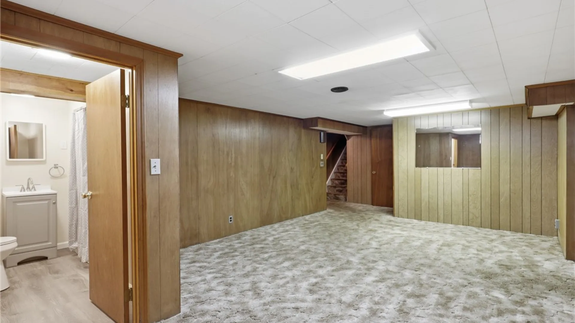 Property at 314 Roosevelt Road, East Rochester, NY 14445 22
