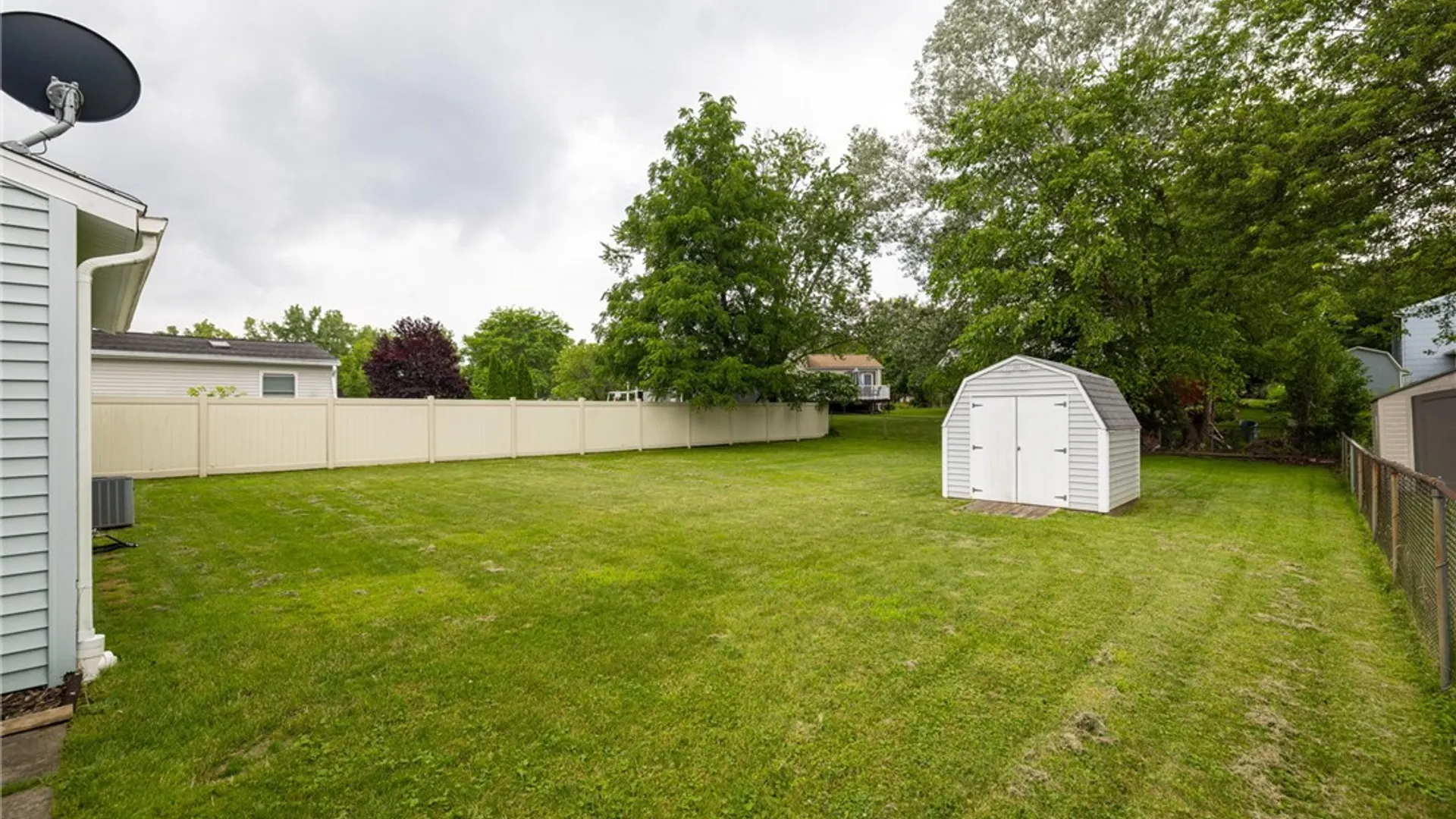 Property at 7 Village Trail, Ogden, NY 14559 26
