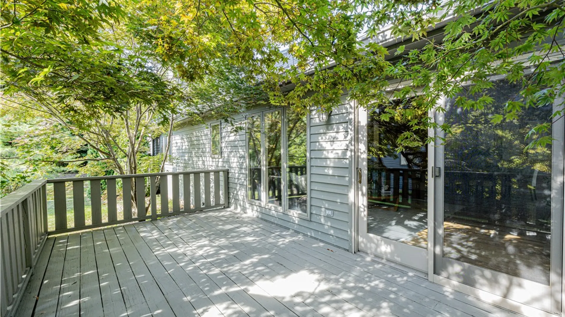 Property at 21 Woodbury Way, Perinton, NY 14450 24