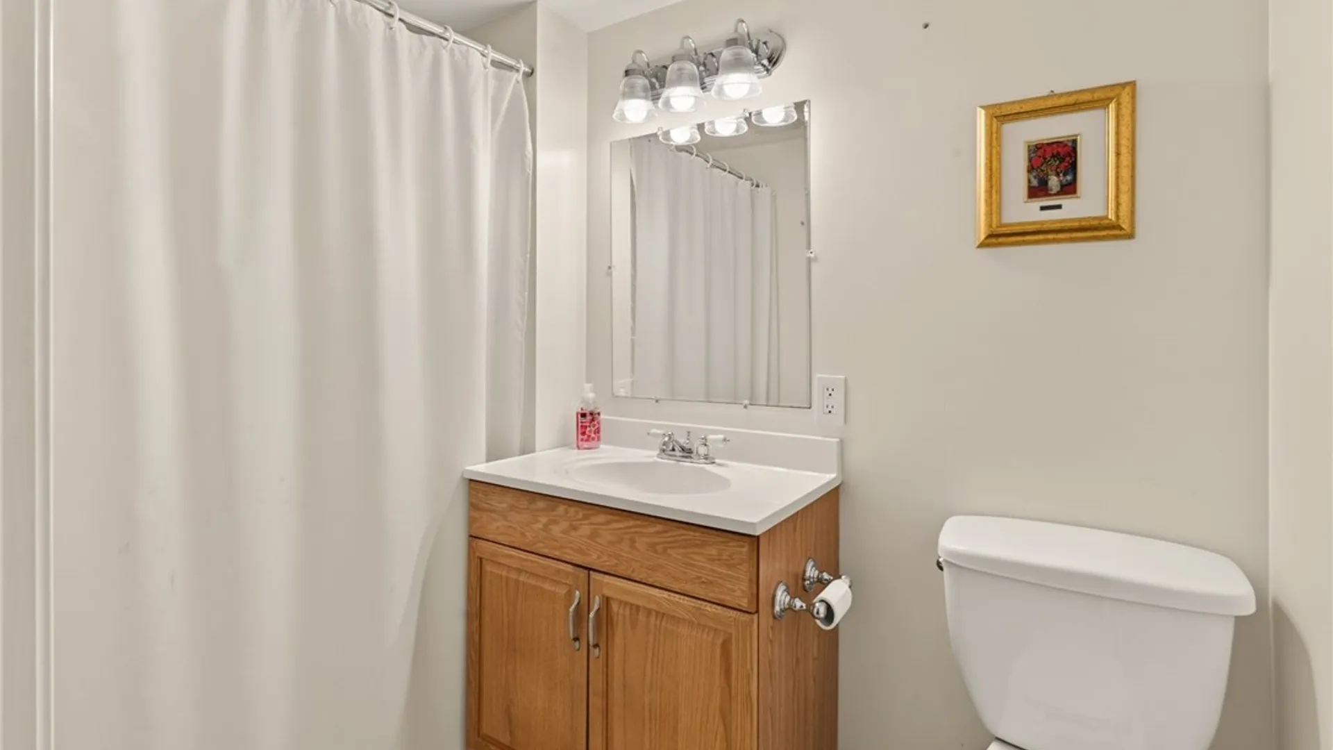 Property at 42 Saint Andrews Blvd, Perinton, NY 14450 45
