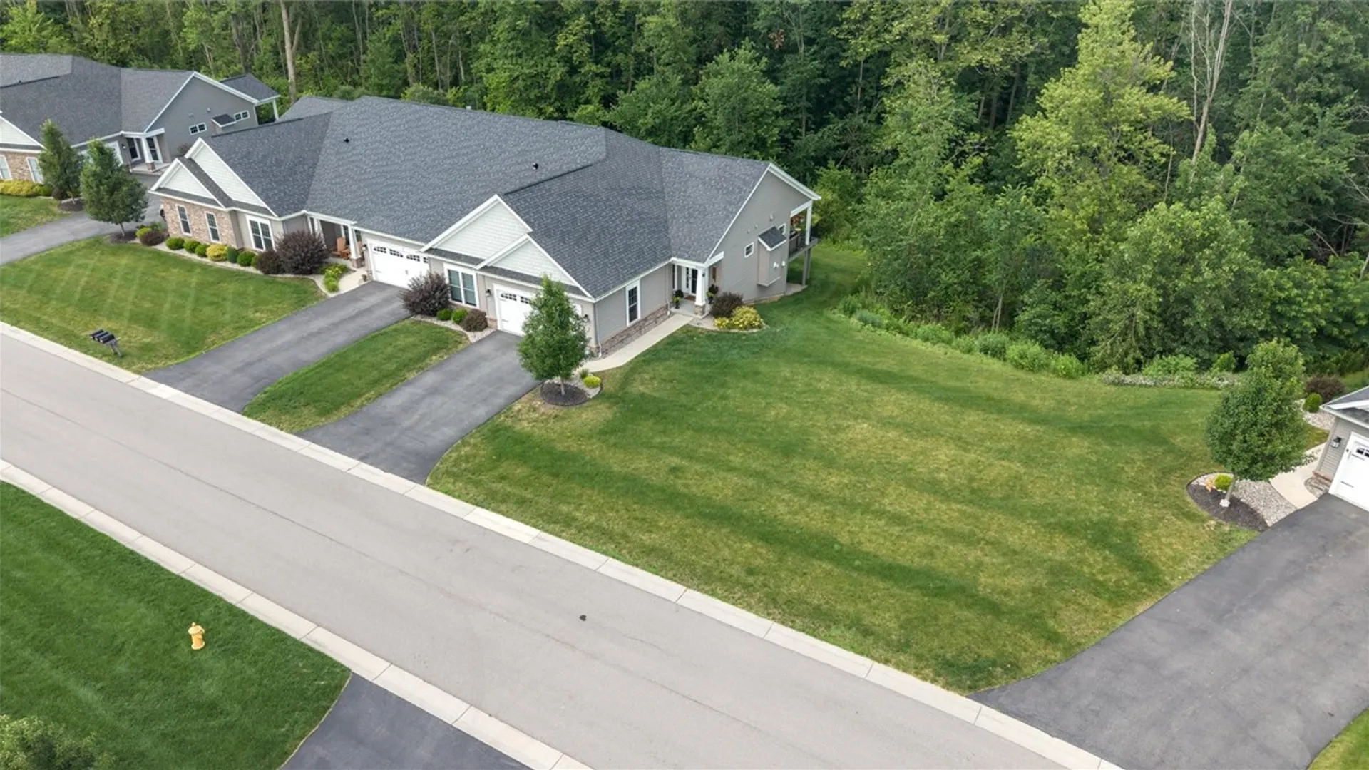 Property at 933 Pathway Lane, Webster, NY 14580 5