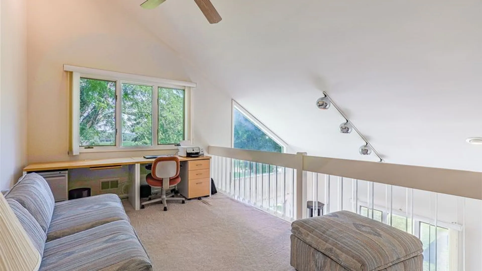 Property at 20 Greenwood Park, Pittsford, NY 14534 22