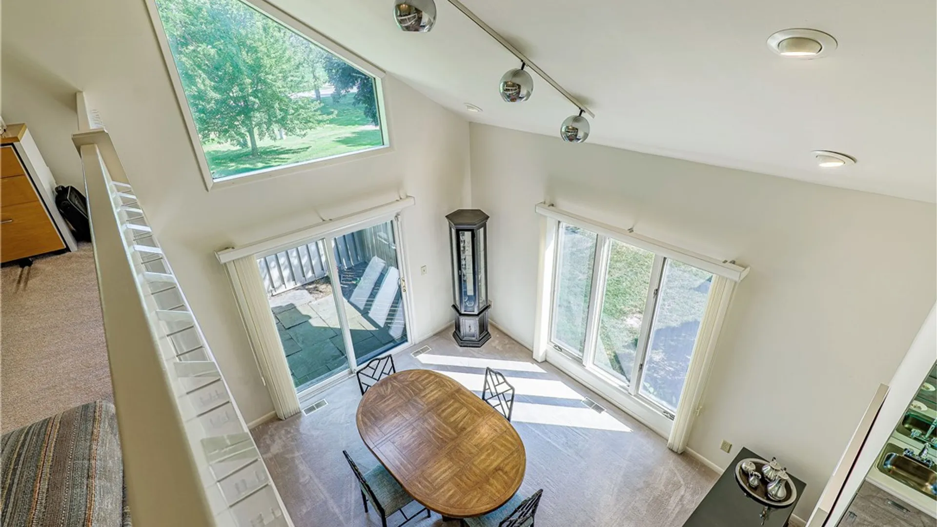 Property at 20 Greenwood Park, Pittsford, NY 14534 24