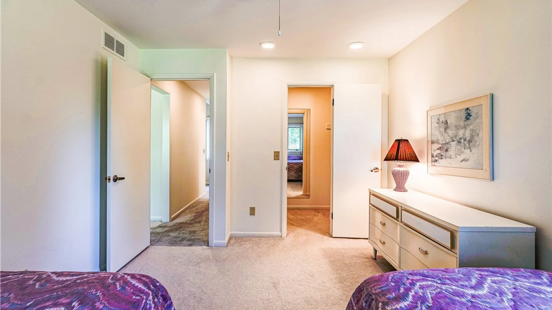 Property at 20 Greenwood Park, Pittsford, NY 14534 26