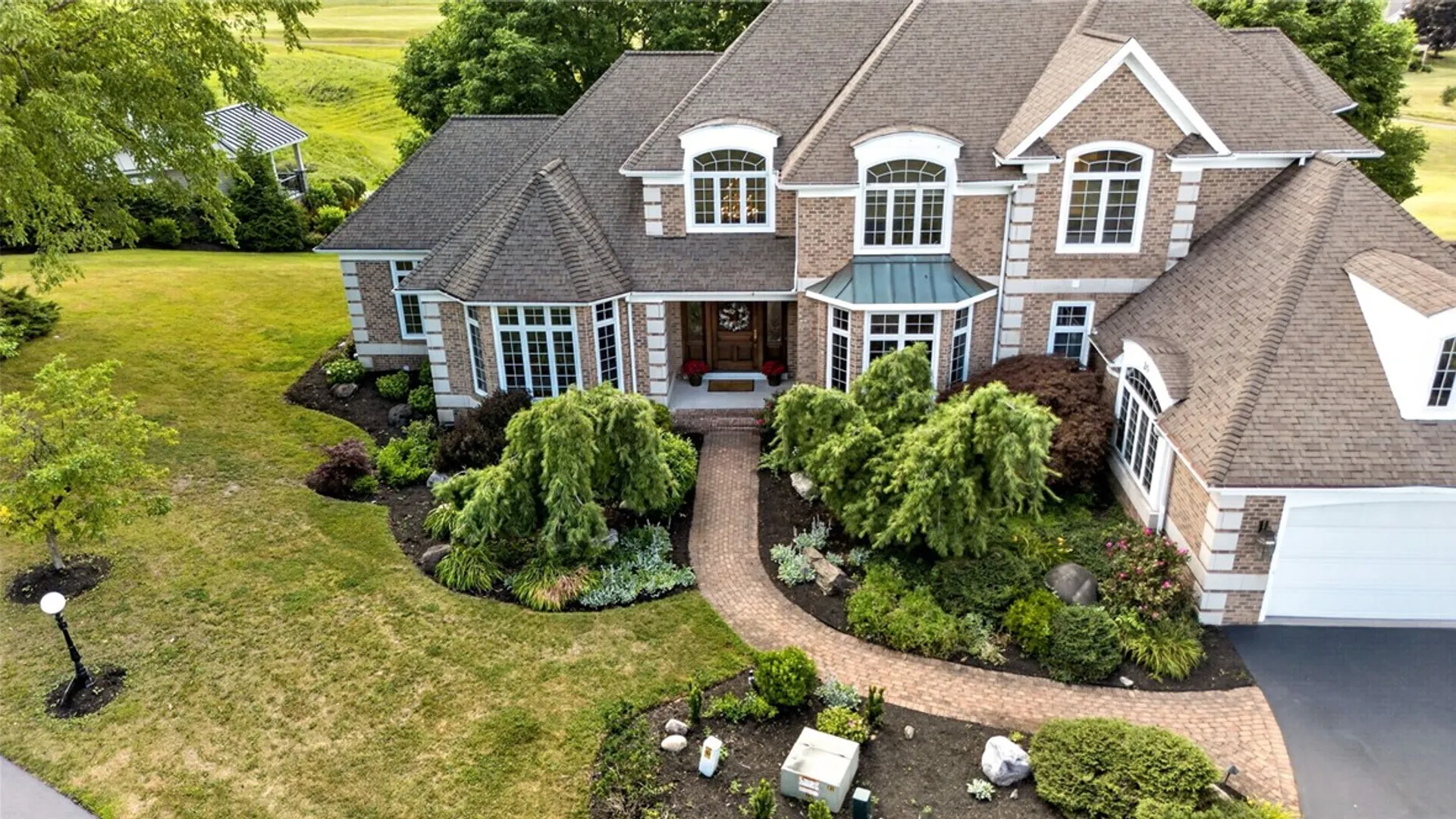 Property at 20 Moraine Point, Victor, NY 14564 2