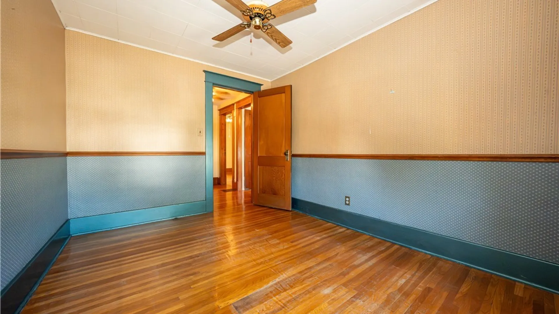 Property at 49 Edgewood Avenue, Buffalo, NY 14220 22