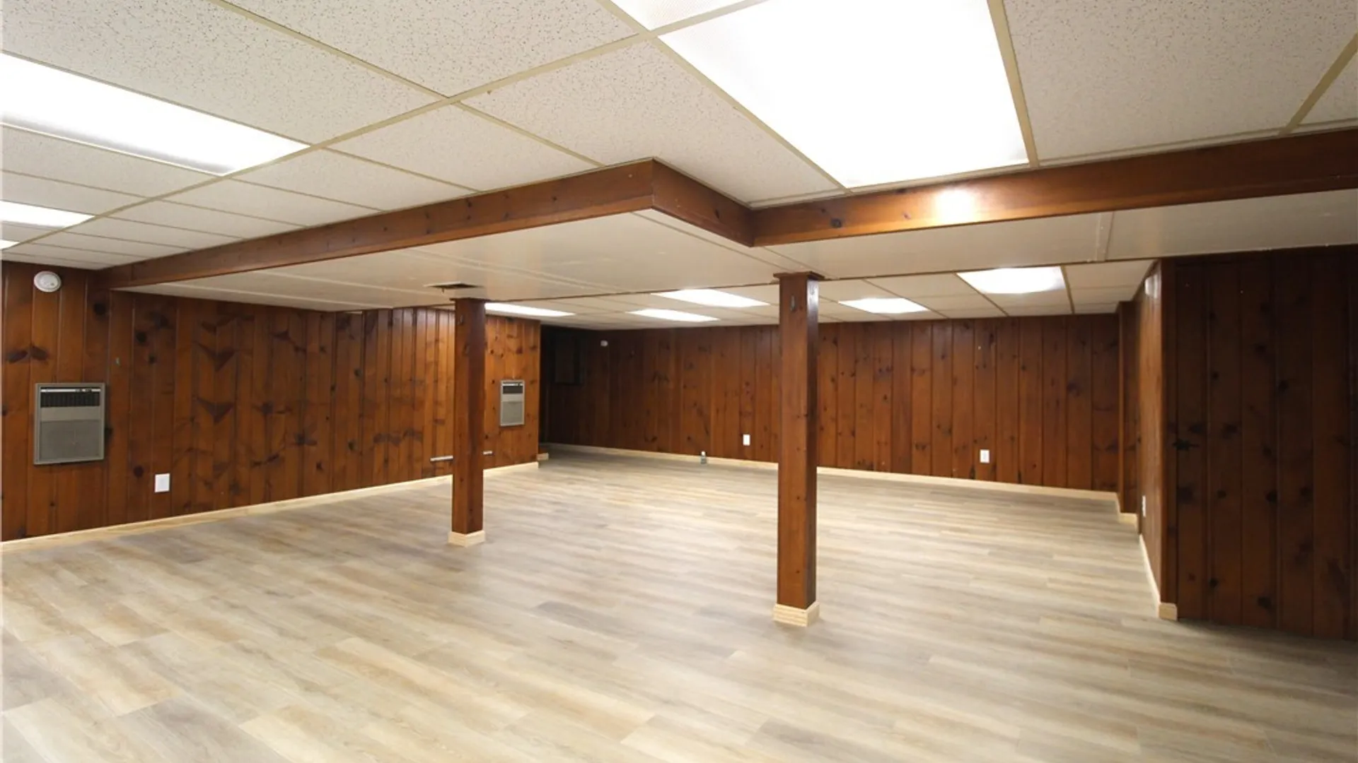 Property at 24 Forest Road, New Hartford, NY 13413 37