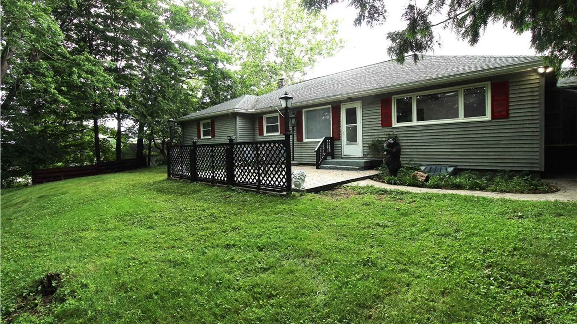 Property at 24 Forest Road, New Hartford, NY 13413 43