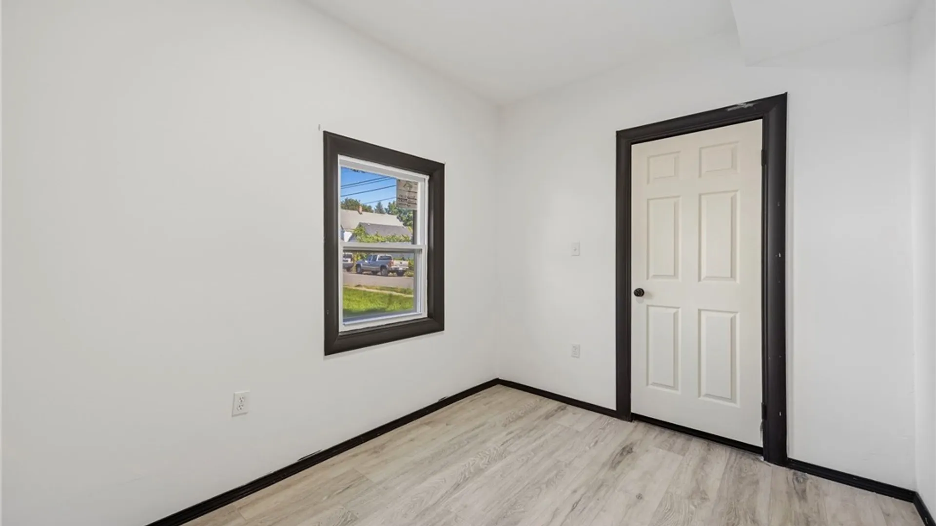 Property at 78 Appenheimer Avenue, Buffalo, NY 14214 11