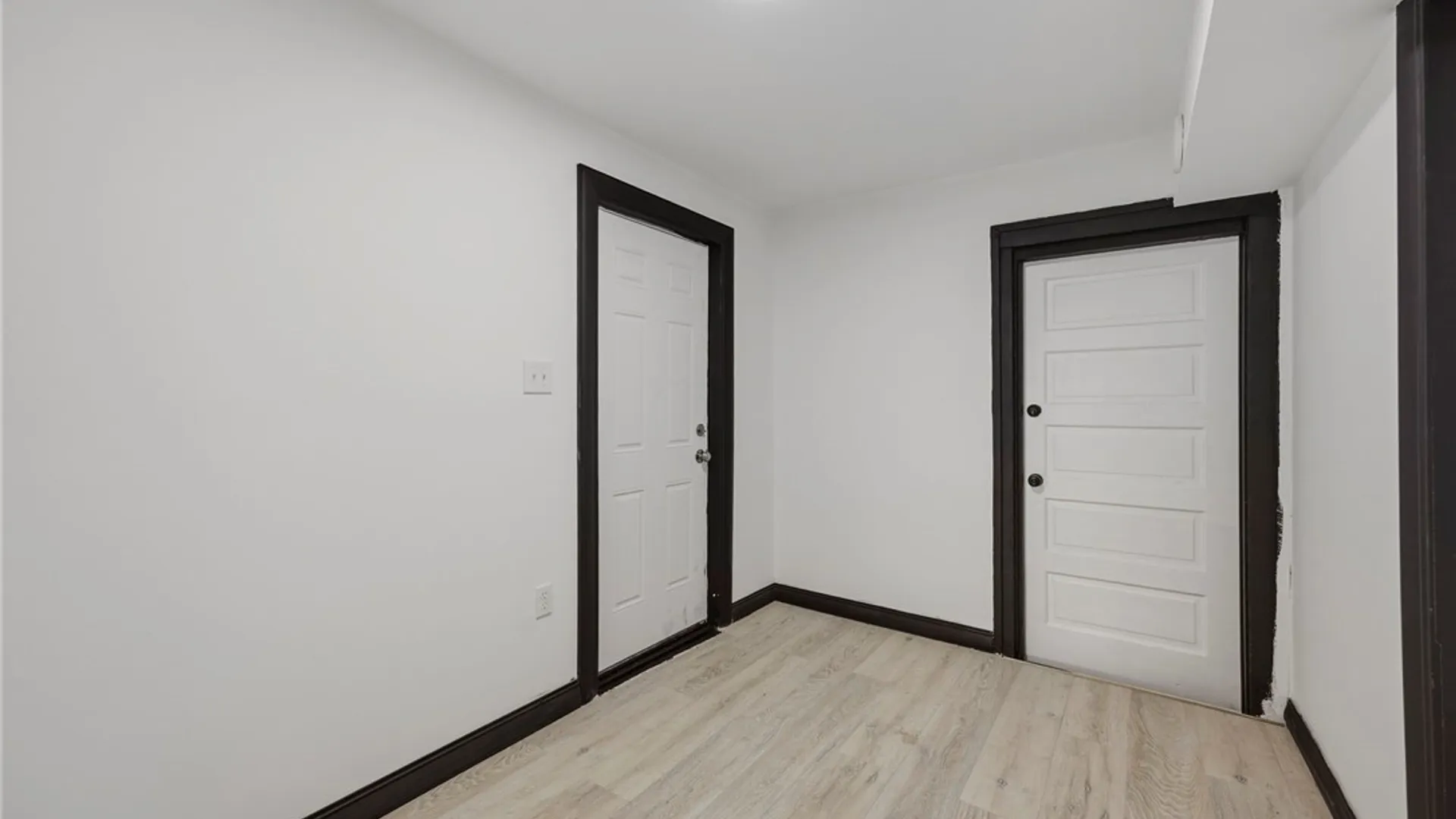 Property at 78 Appenheimer Avenue, Buffalo, NY 14214 12