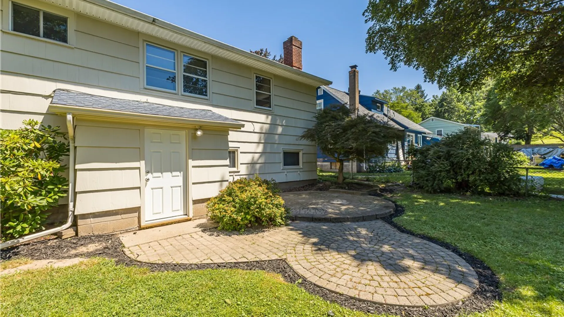 Property at 40 Caroline Drive, Gates, NY 14624 8