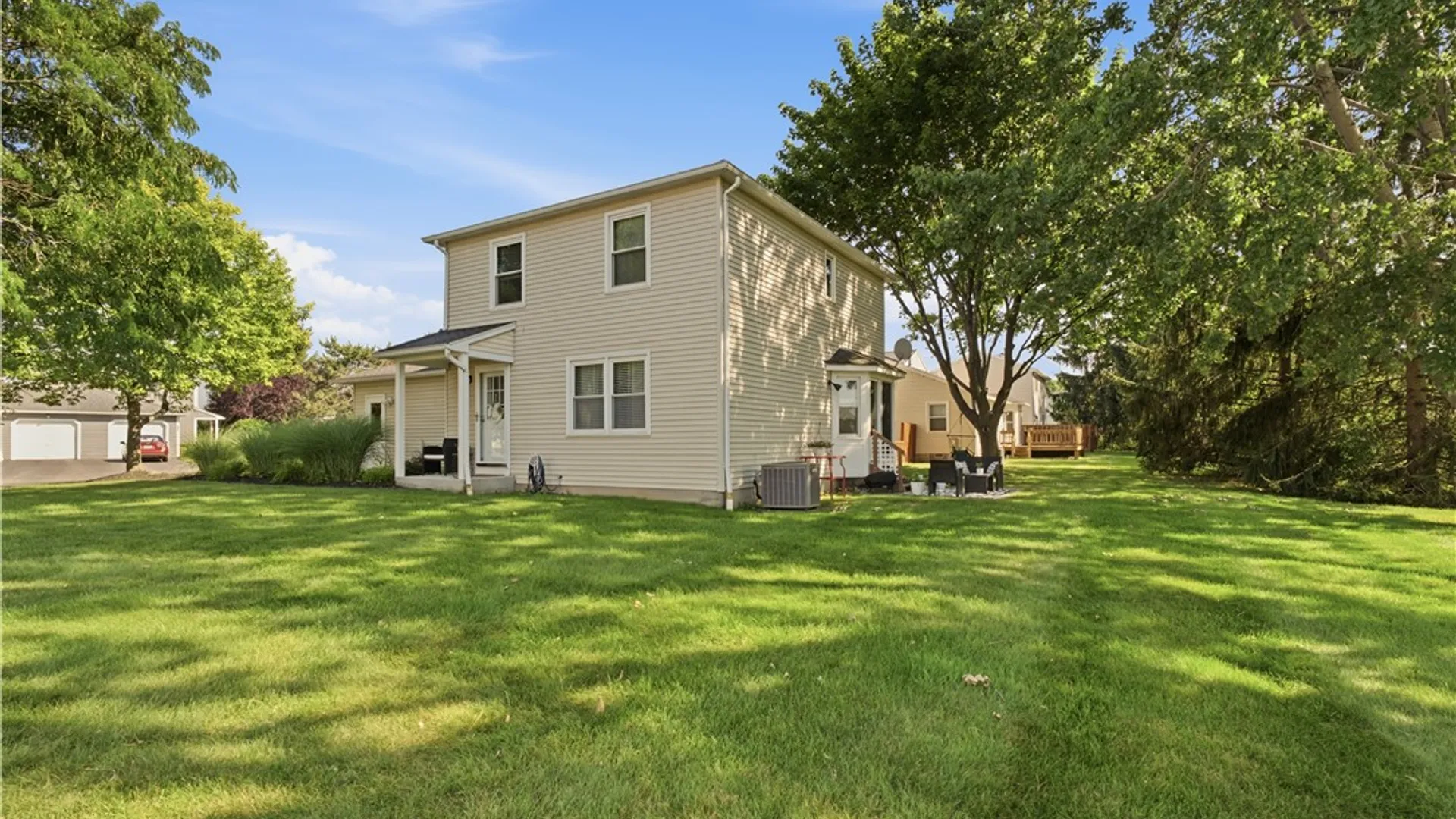 Property at 320 Lenora Lane, Webster, NY 14580 2