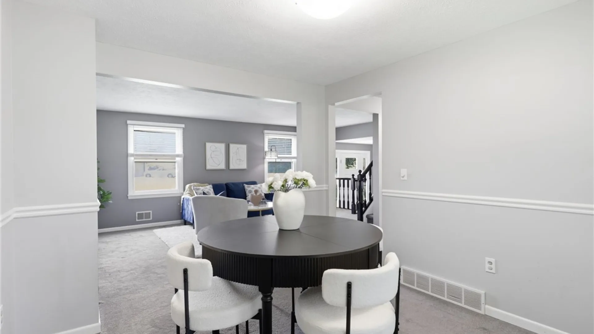 Property at 2 Casimir Circle, Irondequoit, NY 14617 17