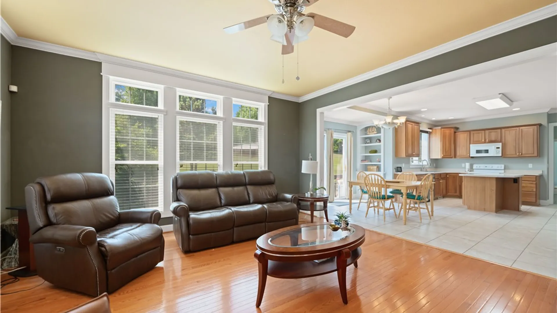 Property at 11 Lanaray Park, Perinton, NY 14450 20