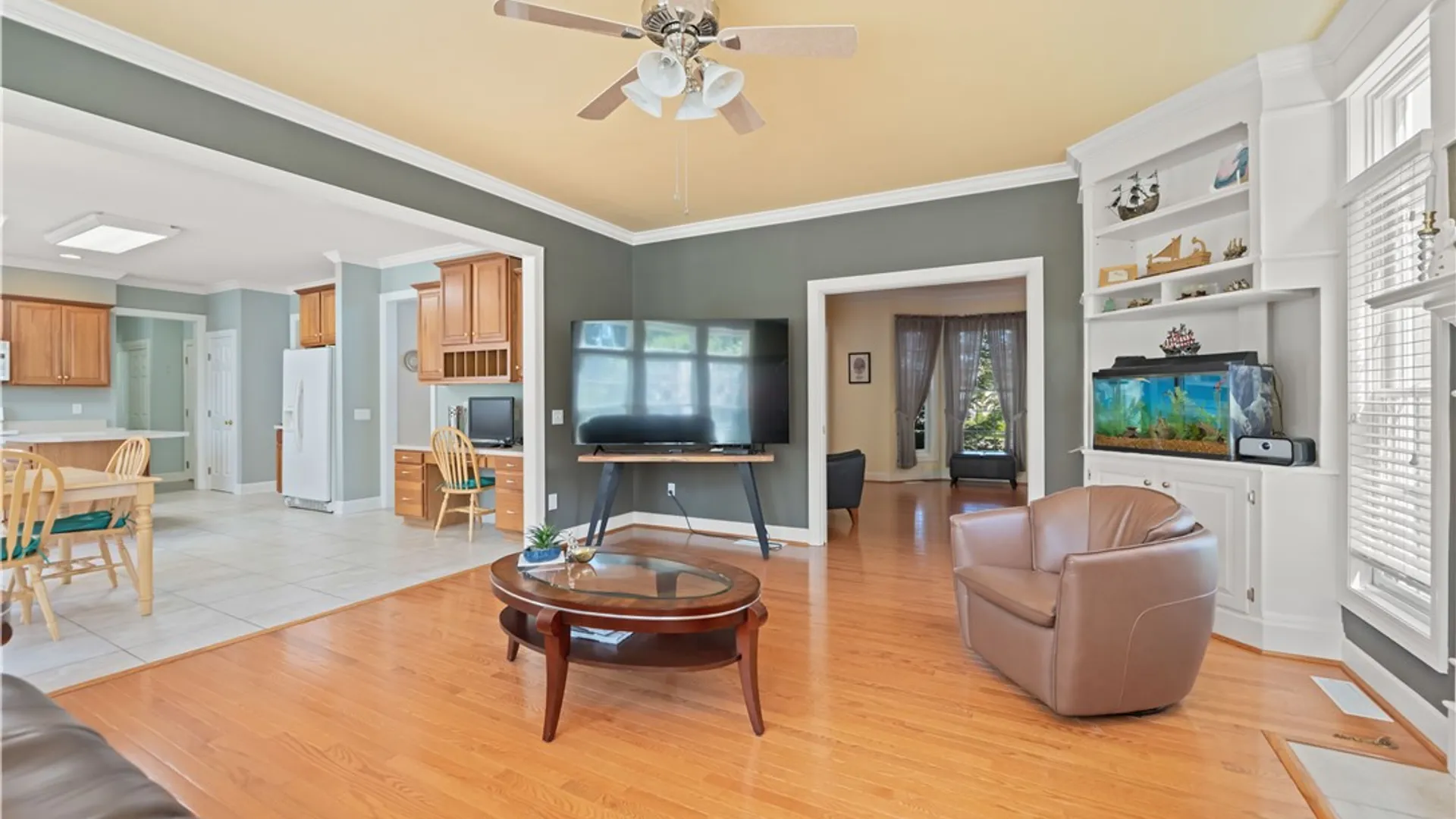 Property at 11 Lanaray Park, Perinton, NY 14450 21
