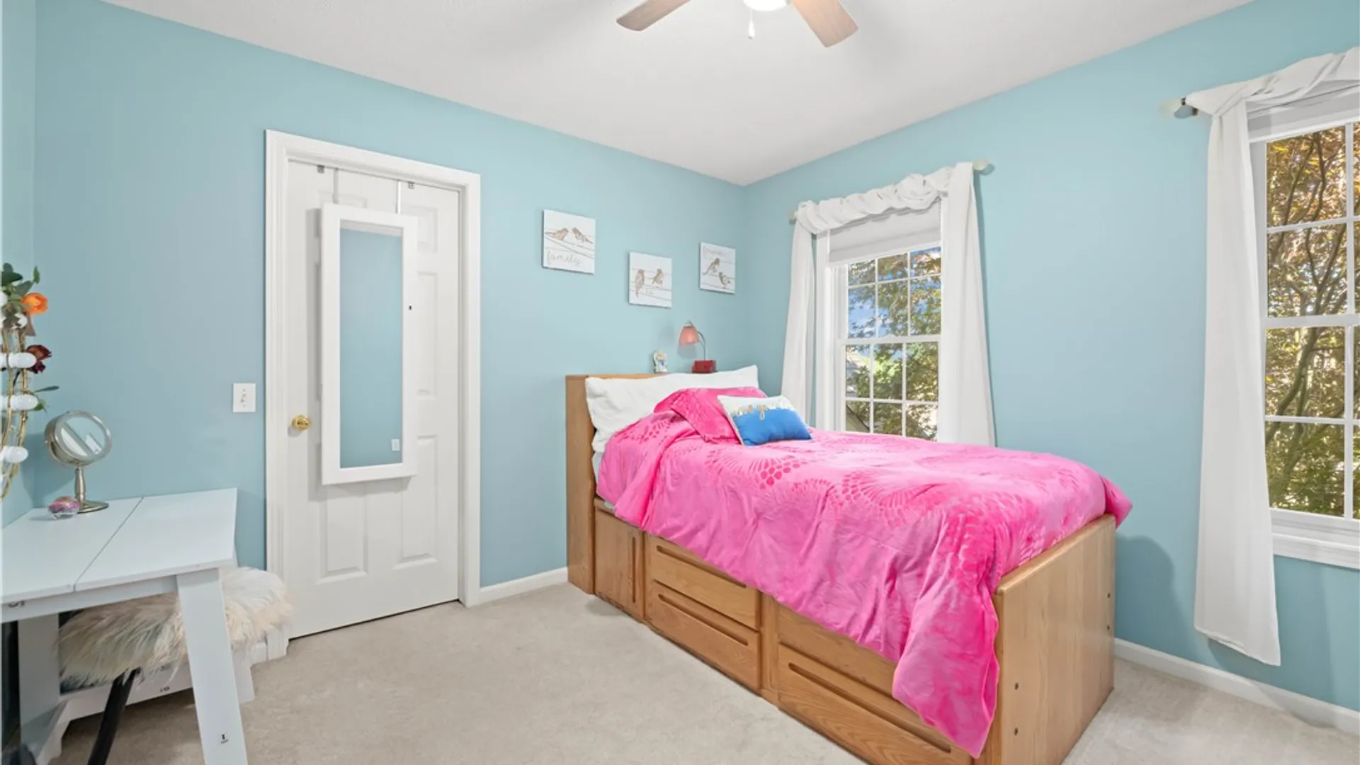 Property at 11 Lanaray Park, Perinton, NY 14450 36