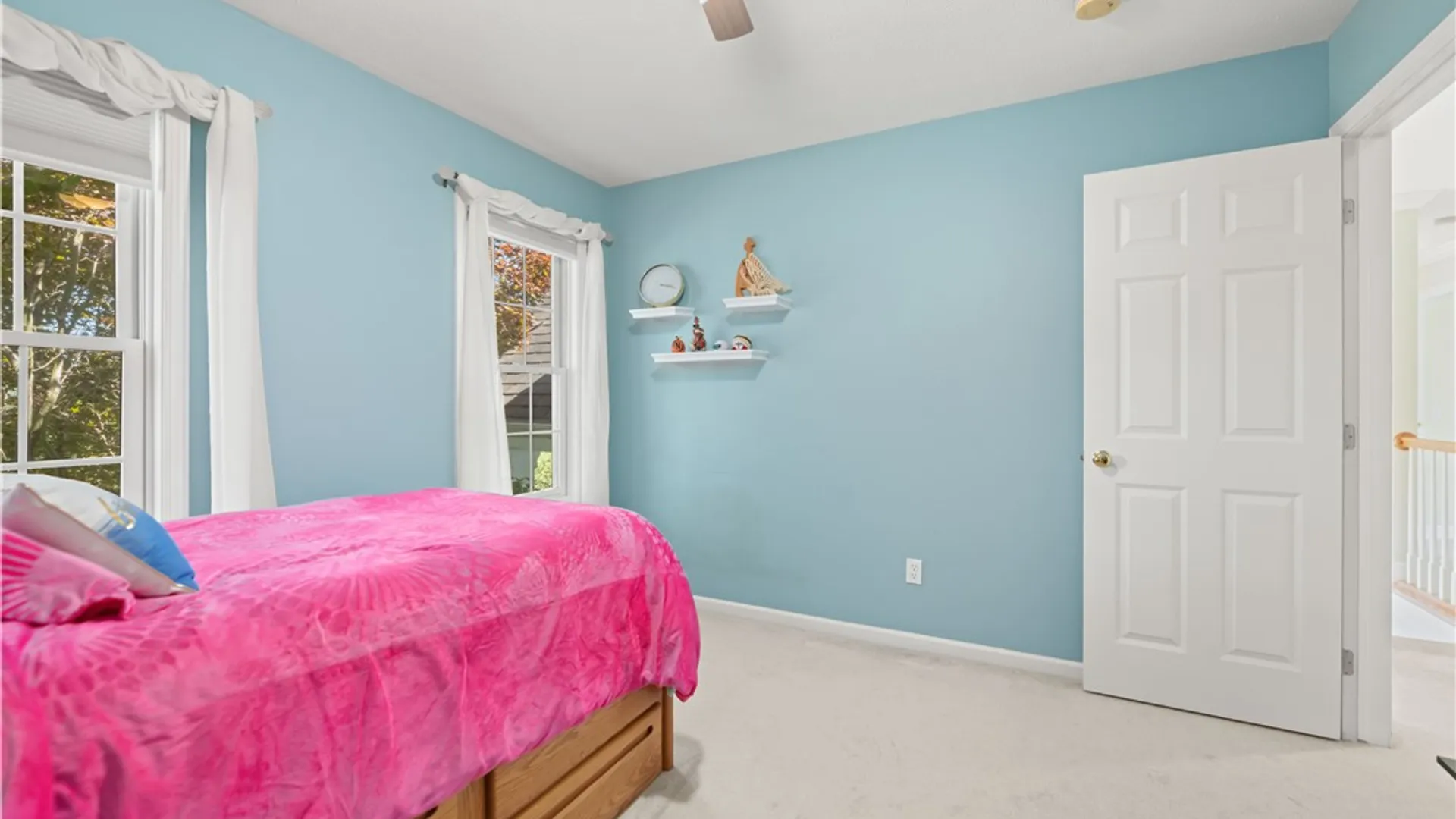 Property at 11 Lanaray Park, Perinton, NY 14450 38