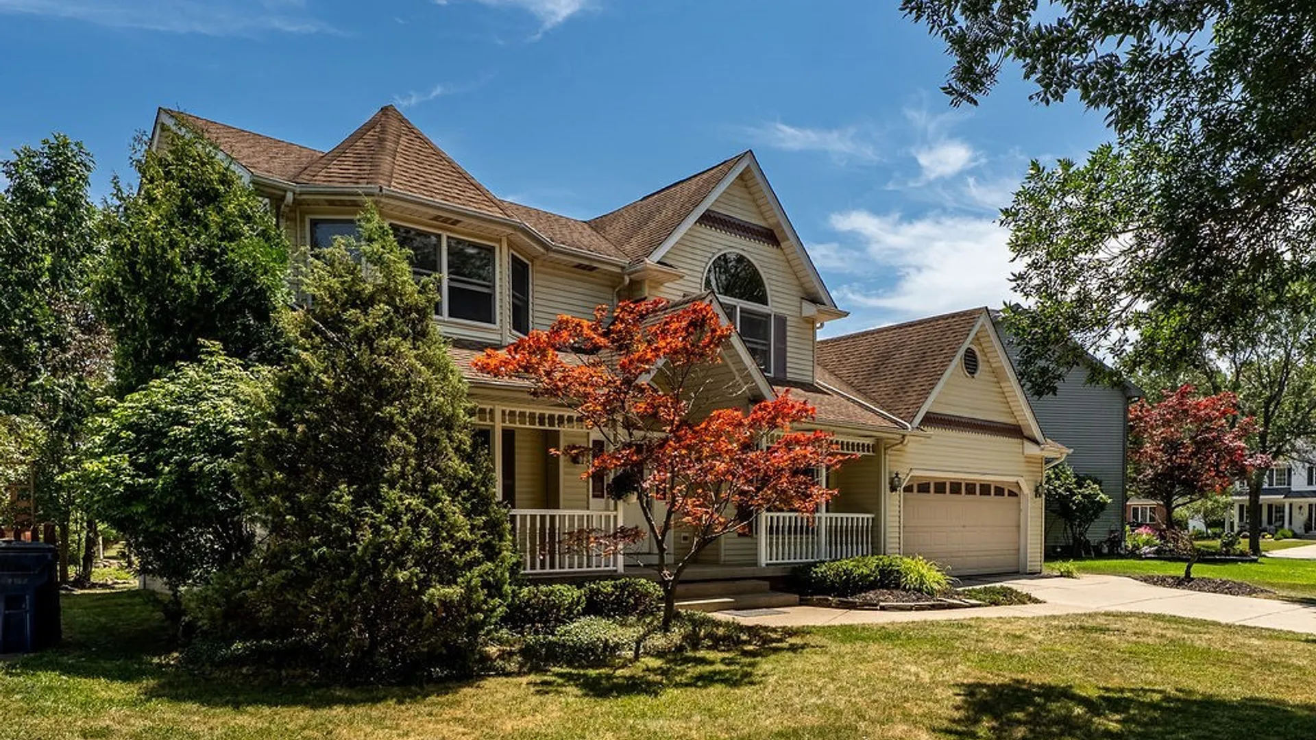Property at 2 Meadow Spring Court, Amherst, NY 14051 3
