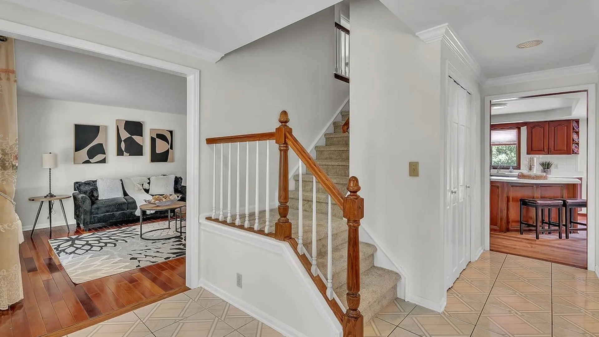 Property at 2 Meadow Spring Court, Amherst, NY 14051 4