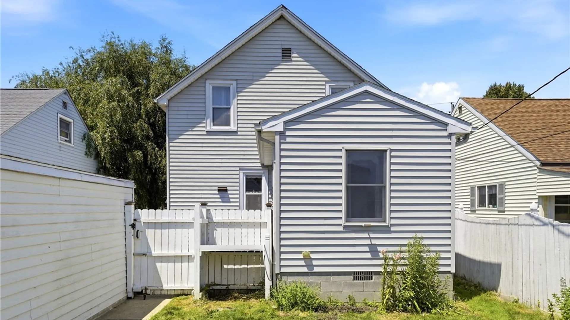 Property at 111 Tindle Avenue, West Seneca, NY 14224 24