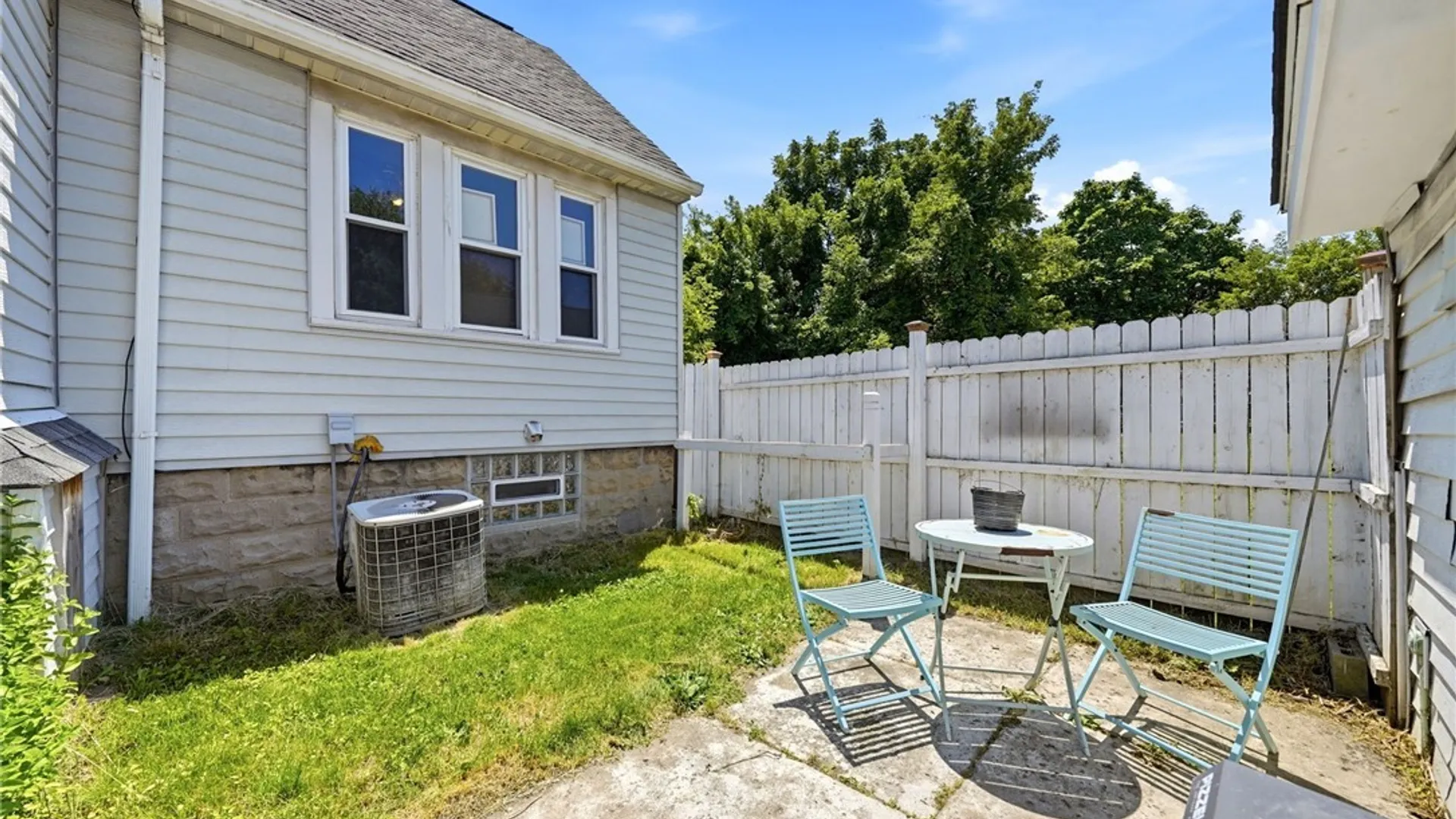 Property at 111 Tindle Avenue, West Seneca, NY 14224 41
