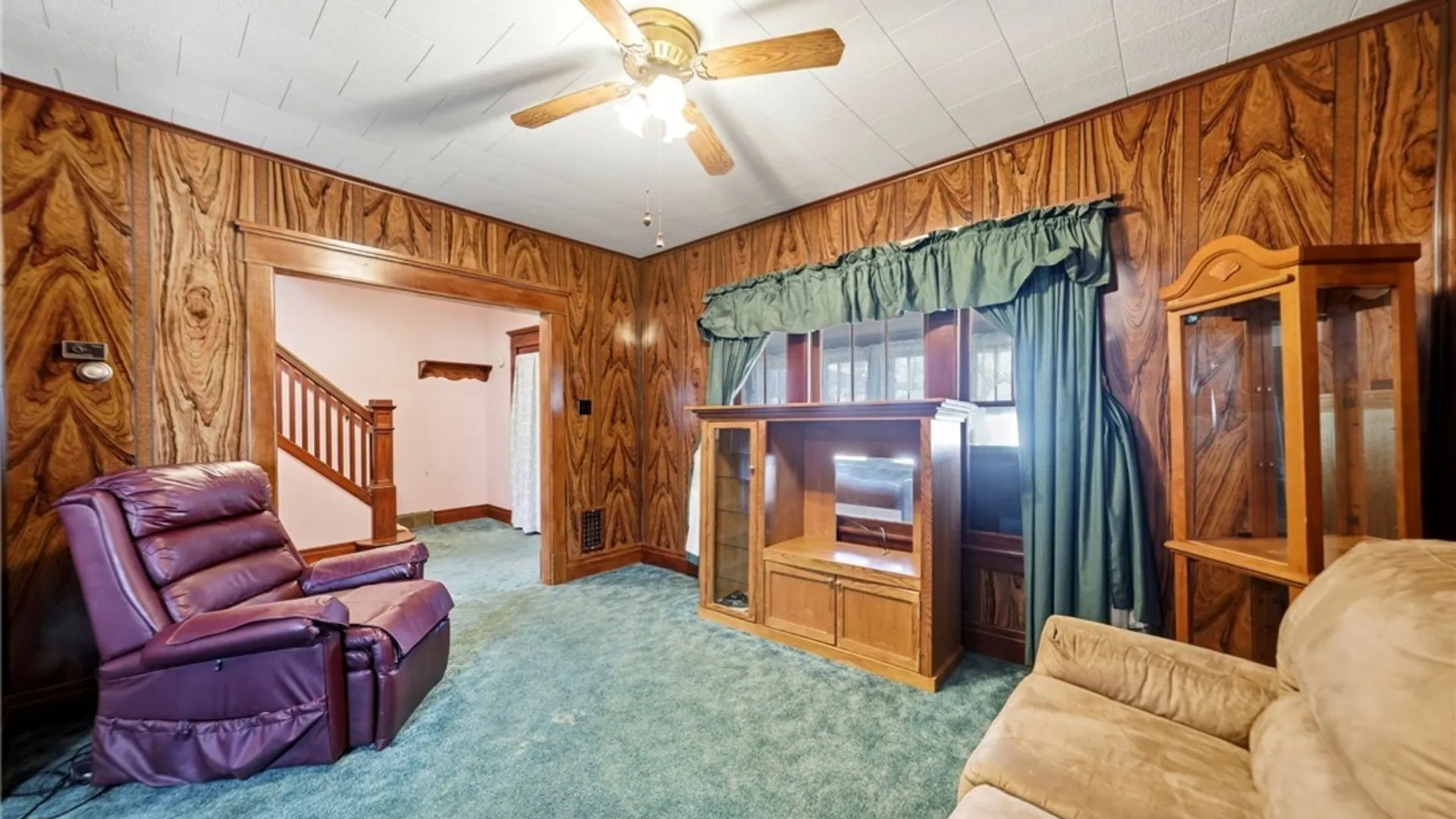 Property at 111 Tindle Avenue, West Seneca, NY 14224 5
