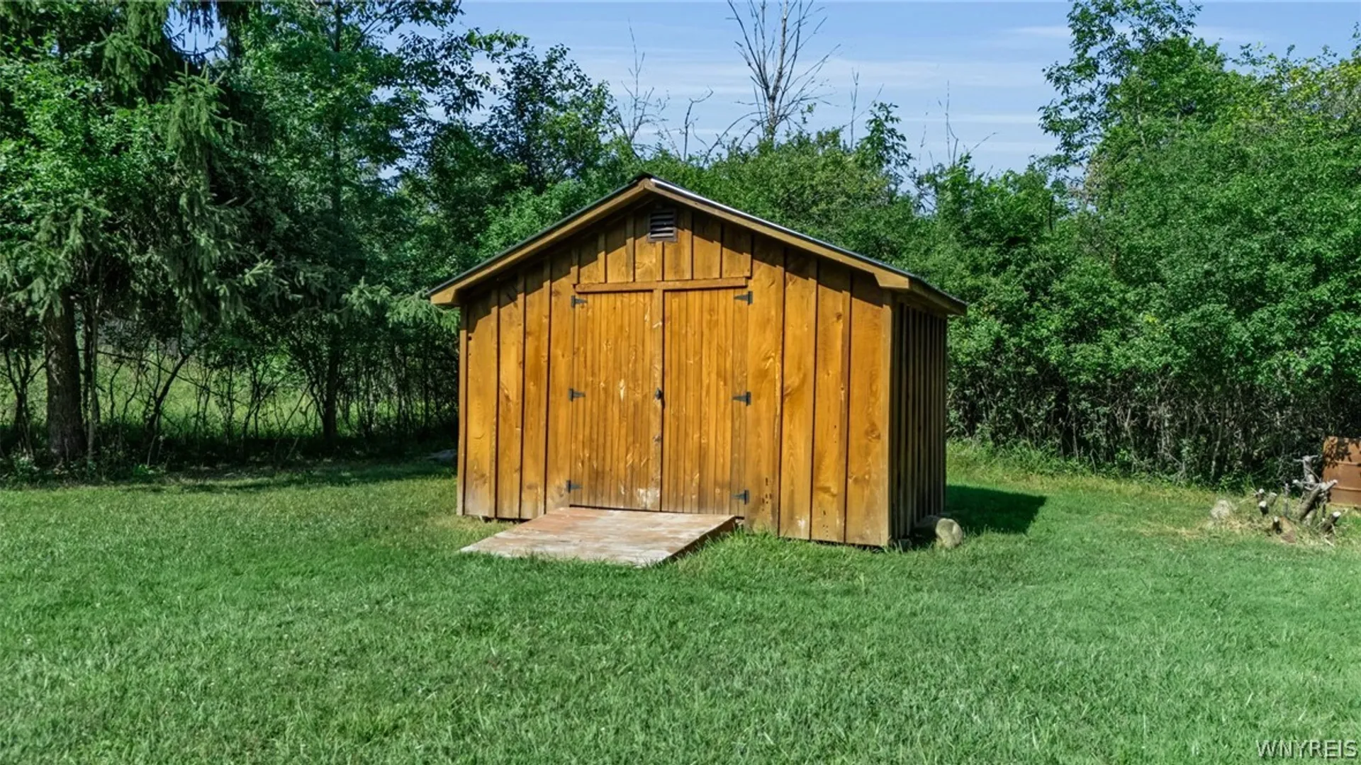 Property at 2350 Berg Road, West Seneca, NY 14218 29