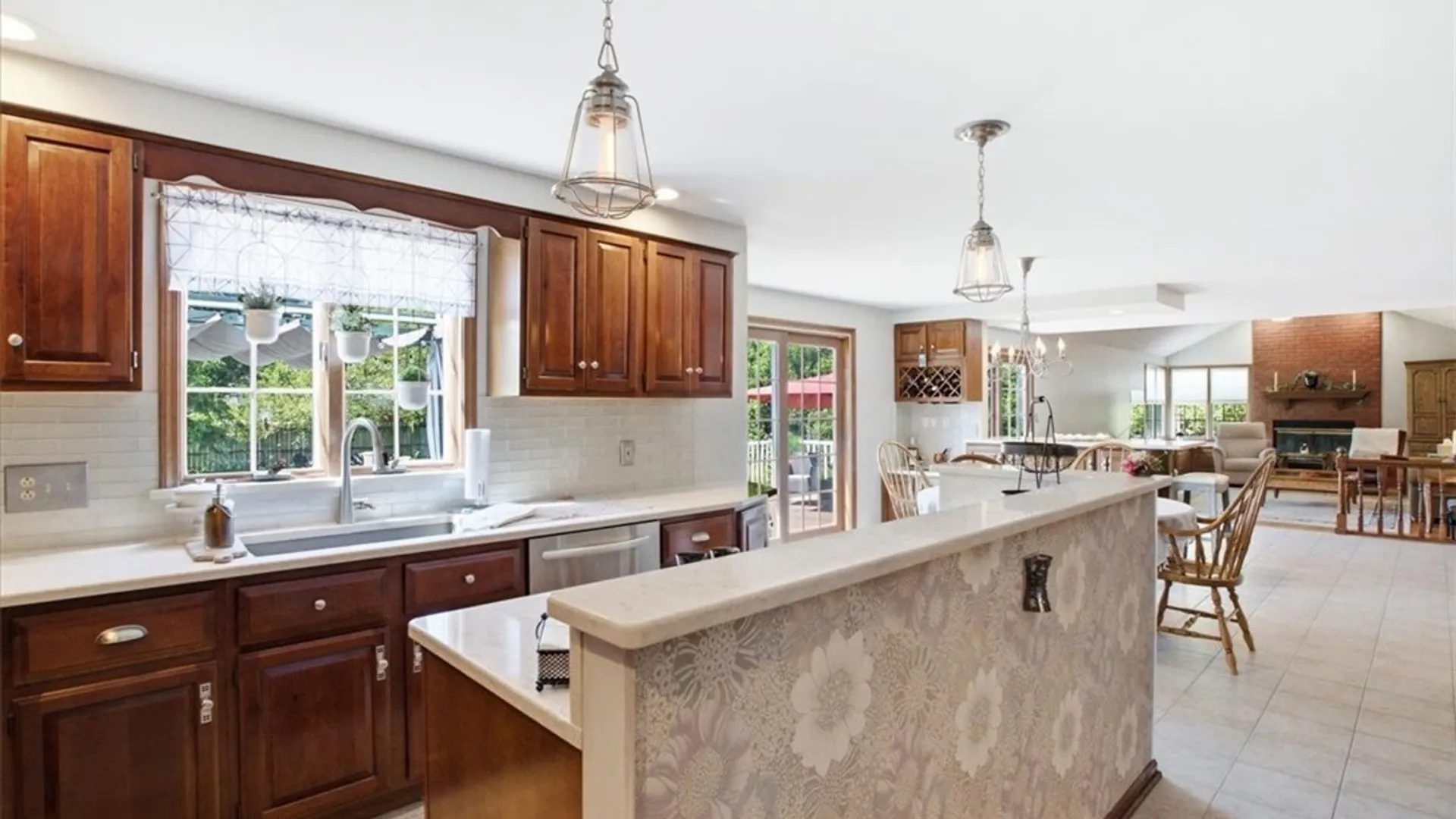 Property at 3698 Meadowbrook Acres, Wheatfield, NY 14120 13