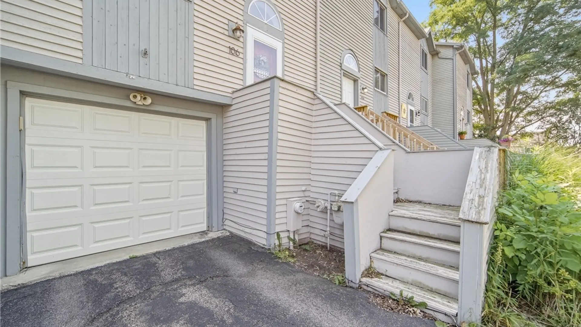 Property at 106 Iron Oak Circle, Salina, NY 13088 3