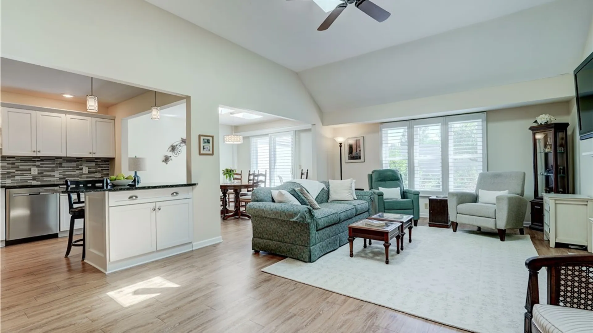 Property at 5 Packetts Grove, Perinton, NY 14450 5