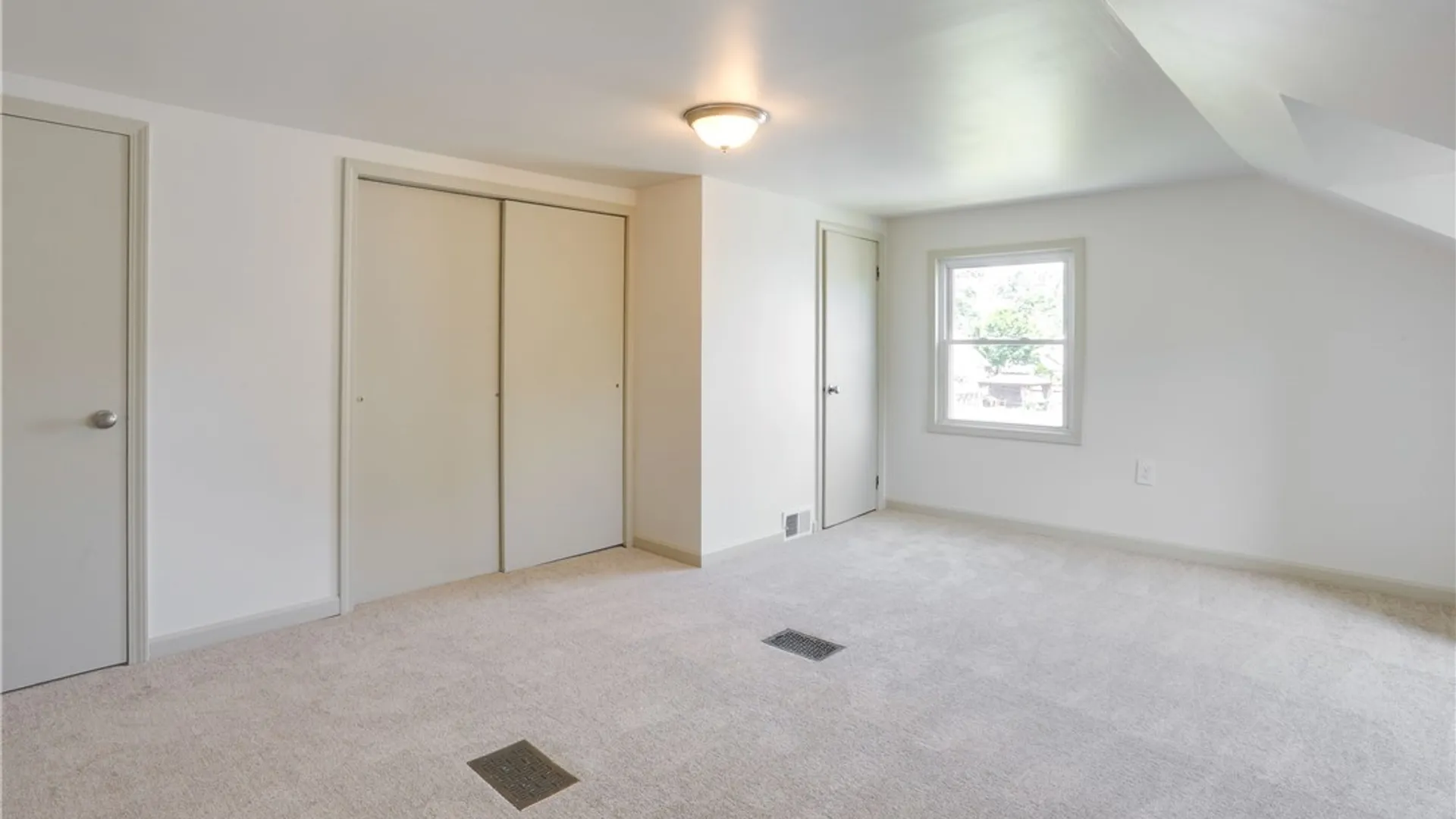 Property at 1108 Parkhurst Boulevard, Tonawanda, NY 14150 17