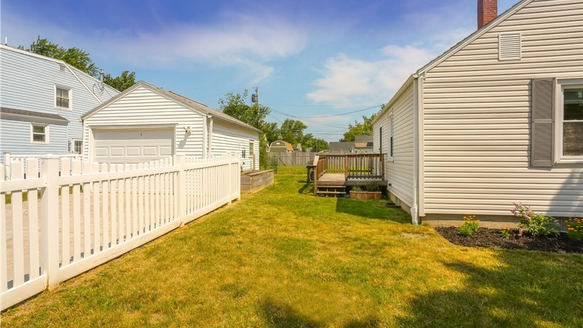 Property at 1108 Parkhurst Boulevard, Tonawanda, NY 14150 23
