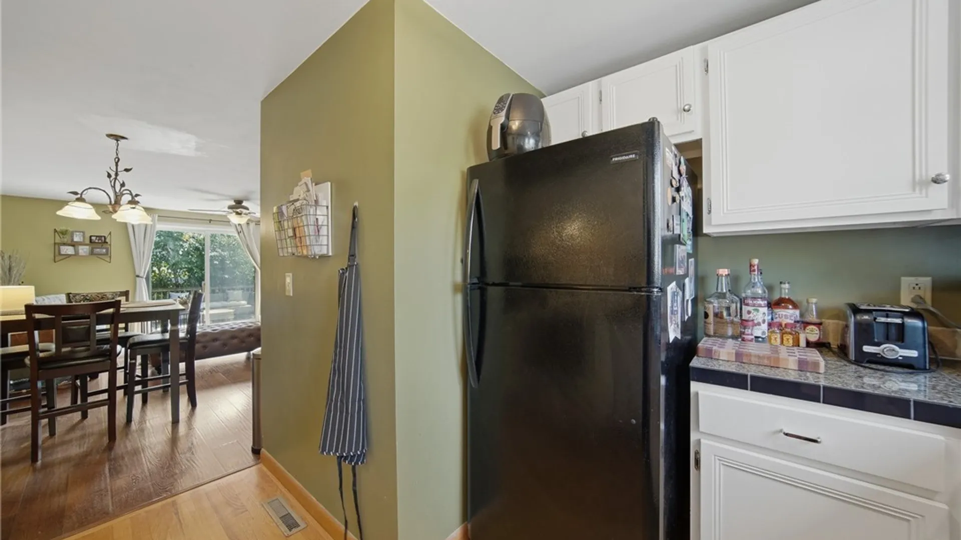 Property at 106 Iron Oak Circle, Salina, NY 13088 20