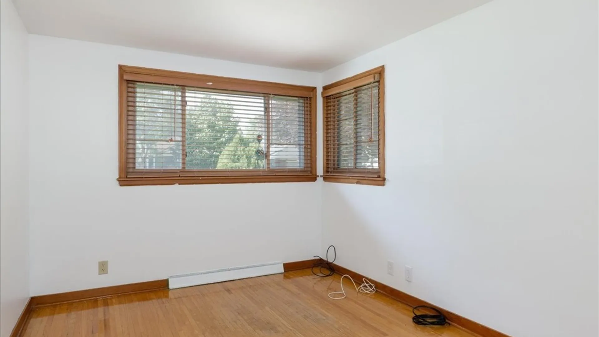 Property at 40 Lennox Avenue, Amherst, NY 14226 14
