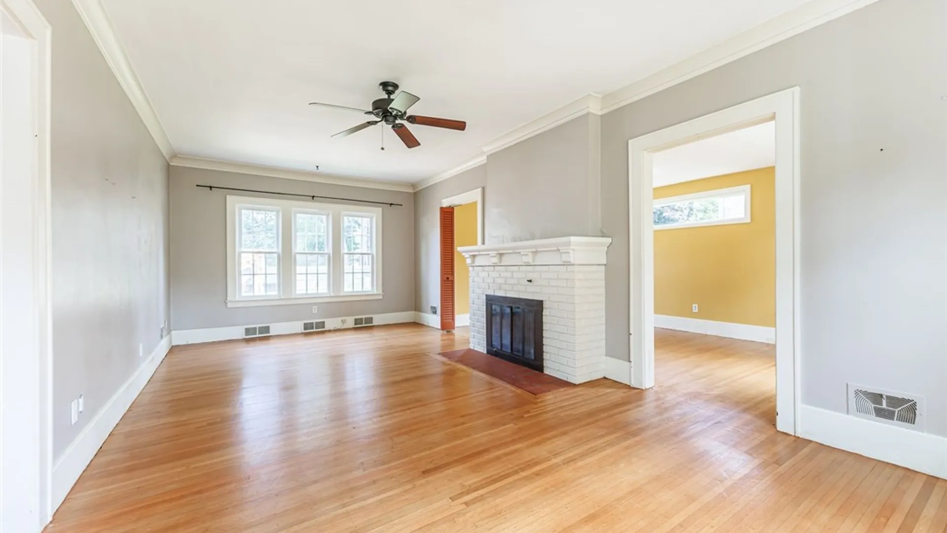 Property at 38 Barons Road, Irondequoit, NY 14617 10