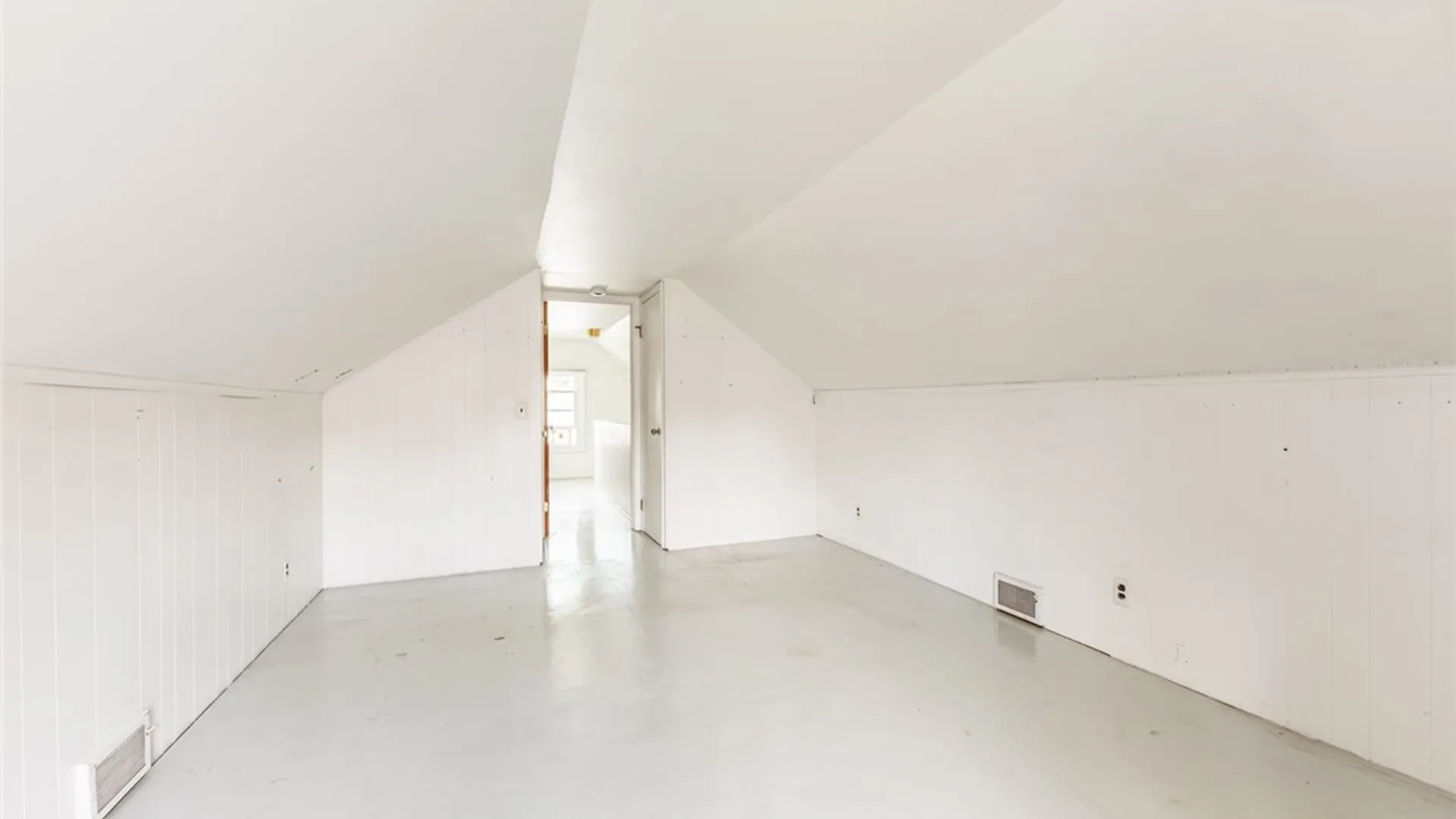 Property at 38 Barons Road, Irondequoit, NY 14617 24