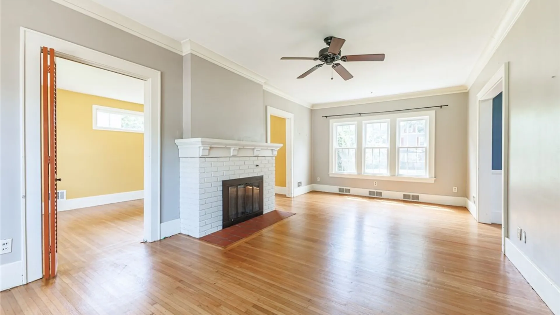 Property at 38 Barons Road, Irondequoit, NY 14617 9